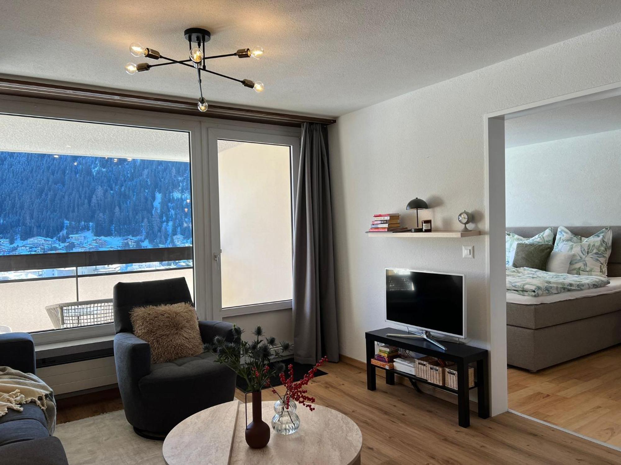 New Renovated Apartment In Center Of ดาวอส ภายนอก รูปภาพ