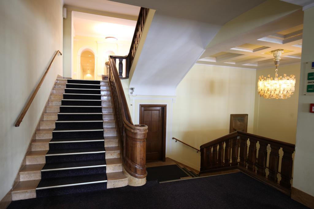 New Renovated Apartment In Center Of ดาวอส ภายนอก รูปภาพ