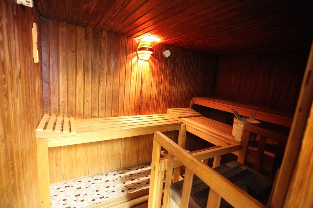 New Renovated Apartment In Center Of ดาวอส ภายนอก รูปภาพ
